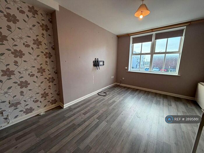 1 Bedroom Flat To Rent In King St, Whitehaven, CA28