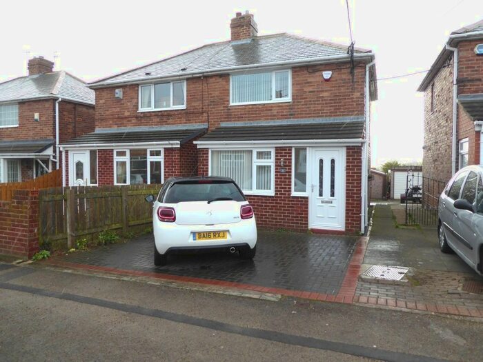 2 Bedroom Semi-Detached House To Rent In South Street, Chester Le Street, DH2