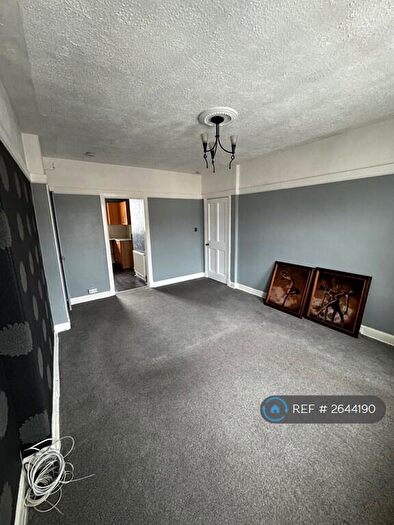 4 Bedroom Flat To Rent In High Street, Dalkeith, EH22