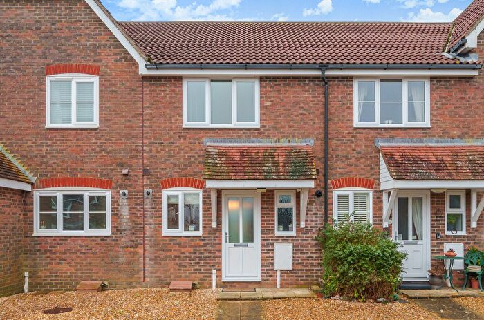 2 Bedroom Terraced House To Rent In Lyntons, Pulborough, RH20