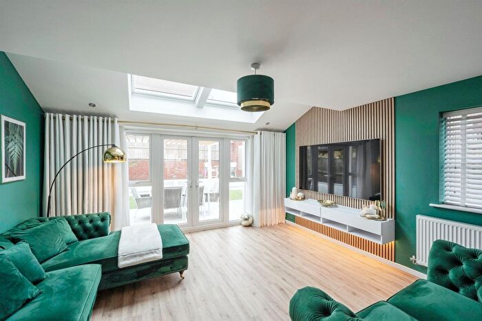 3 Bedroom Semi-Detached House For Sale In Woodlark Walk, Goldthorpe, Rotherham, S63