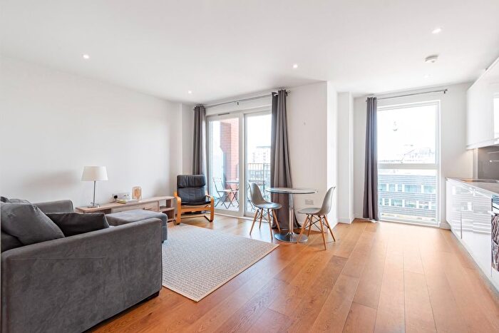 1 Bedroom Flat To Rent In Lismore Boulevard, London, NW9