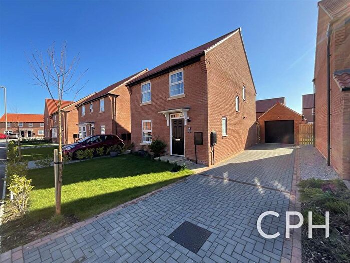 4 Bedroom Property For Sale In Armstrong Road, Cayton, YO11