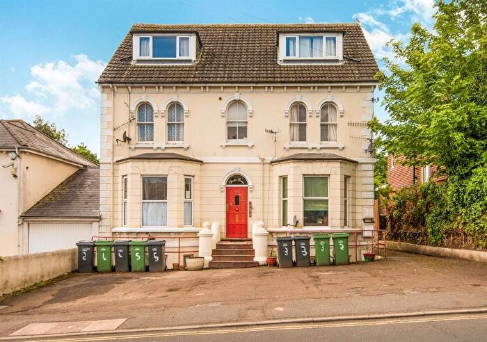 1 Bedroom Flat To Rent In Battle Road, St. Leonards-On-Sea, TN37