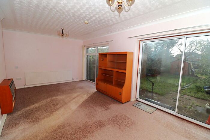 3 Bedroom Terraced House For Sale In Roundacres Way, Bexhill-On-Sea, TN40