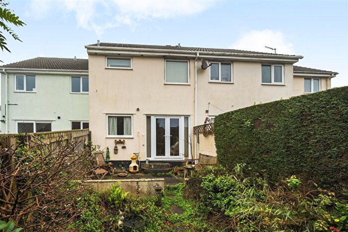 3 Bedroom Terraced House For Sale In Elizabeth Close, Ivybridge, PL21