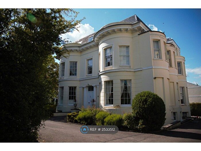 Studio To Rent In Osborne Lodge, Cheltenham, GL50