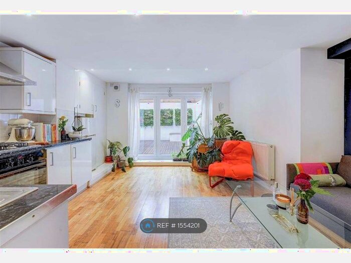 2 Bedroom Flat To Rent In Hayter Road, London, SW2