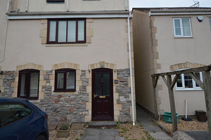 2 Bedroom Flat To Rent In Old Station Close, Cheddar, BS27