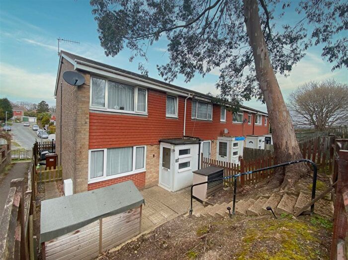 3 Bedroom End Of Terrace House To Rent In Watergate, Bexhill-On-Sea, TN39
