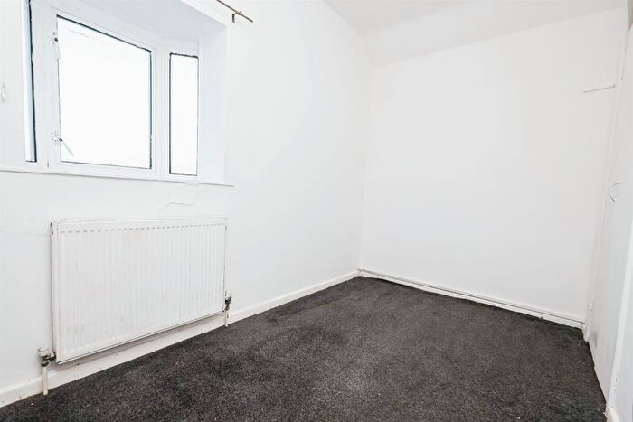 3 Bedroom End Of Terrace House For Sale In Ferncliffe Road, Harborne, Birmingham, B17