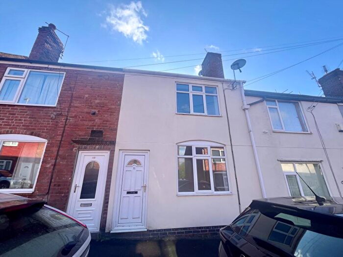 2 Bedroom House To Rent In Scarsdale Street, Bolsover, S44