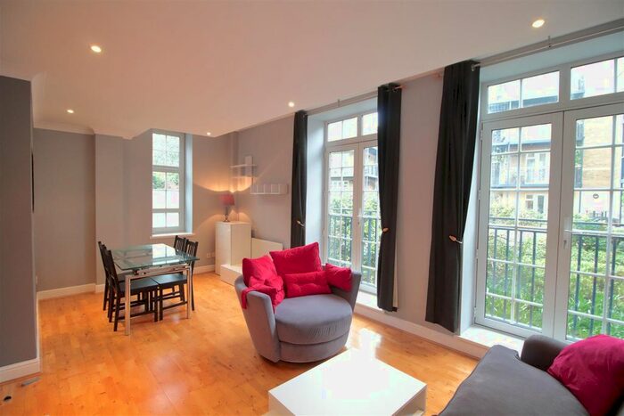 2 Bedroom Flat To Rent In Stafford Mansions, Ferndale Road, Brixton/Clapham, SW4