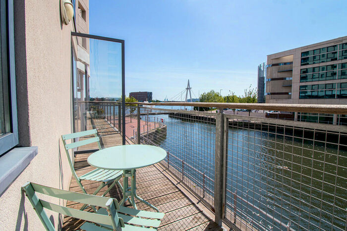 2 Bedroom Apartment To Rent In Altair House, Celestia, Cardiff Bay, CF10