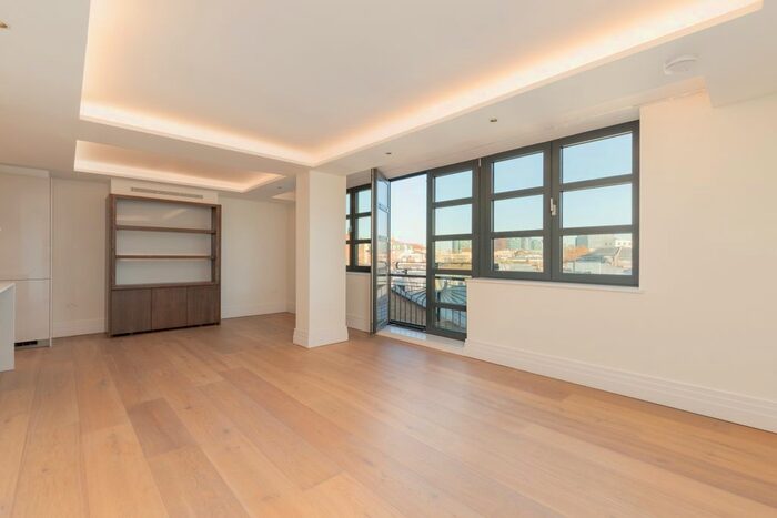 2 Bedroom Flat To Rent In Kensington Gardens Square, London, W2