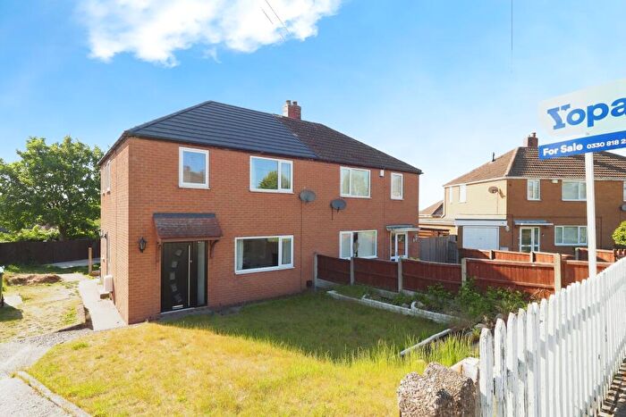 3 Bedroom Semi-Detached House For Sale In Mount Crescent, Mansfield, NG20