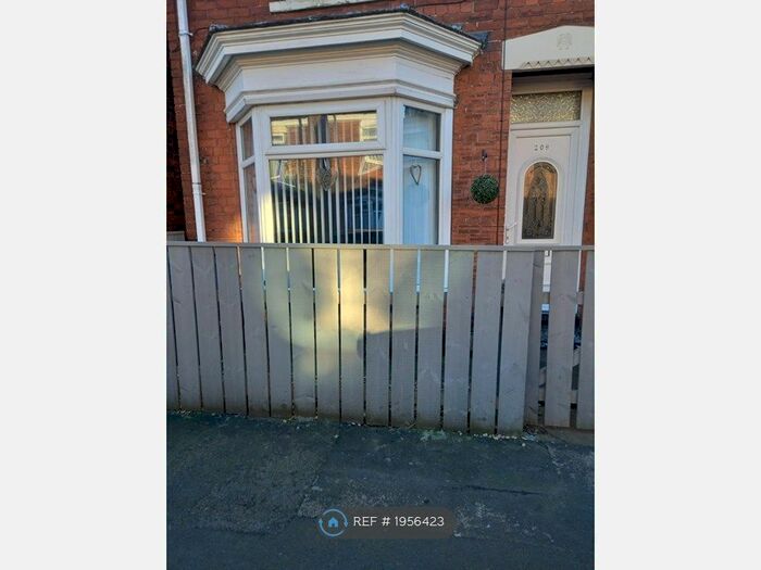 2 Bedroom Semi-Detached House To Rent In Blenheim Street, Hull, HU5