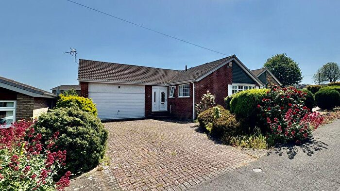 3 Bedroom Detached Bungalow For Sale In Malvern Avenue, Washingborough, Lincoln, LN4
