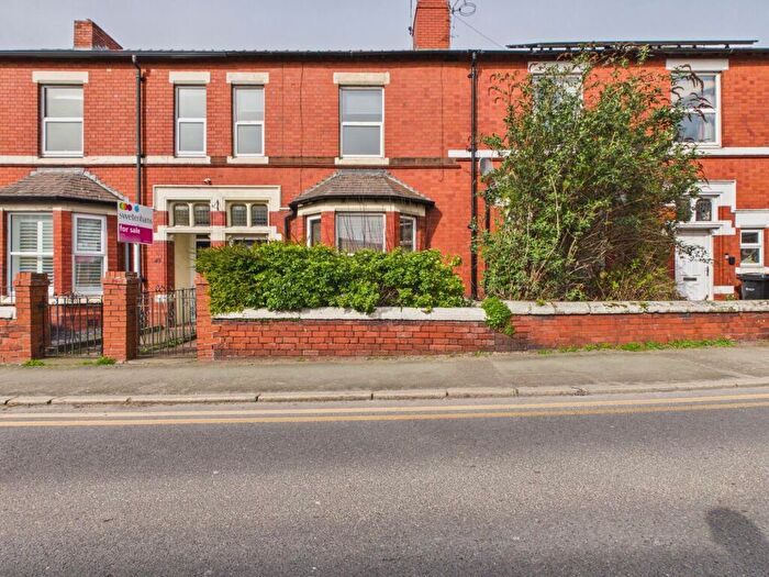 3 Bedroom Terraced House For Sale In Tarvin Road, Boughton, CH3