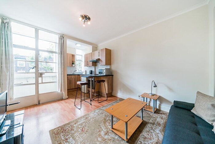 1 Bedroom Flat To Rent In Sloane Avenue, Chelsea, SW3