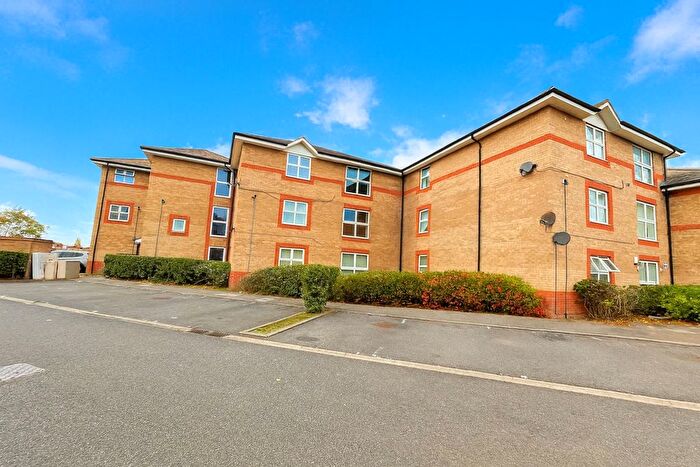 2 Bedroom Flat For Sale In Cresswell Court, Douglas Road, Stanwell, TW19