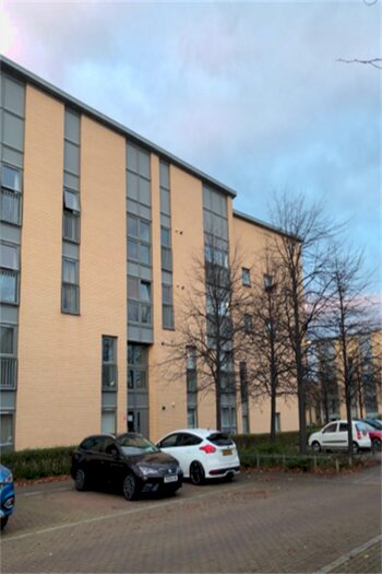 2 Bedroom Flat To Rent In Moffat Way, EH16