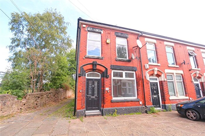 3 Bedroom End Of Terrace House To Rent In Bryce Street, Hyde, Greater Manchester, SK14