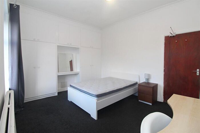 1 Bedroom House To Rent In North Road, Cardiff, CF10