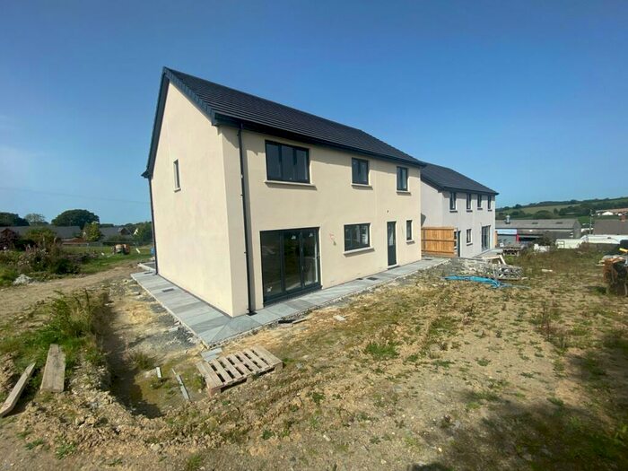 5 Bedroom Detached House For Sale In New Inn, Pencader, SA39