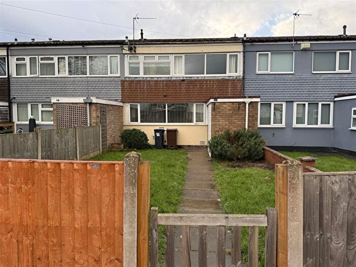 3 Bedroom Terraced House To Rent In Rathlin Croft, Birmingham, B36