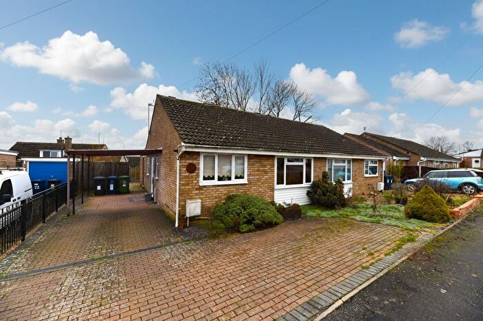 2 Bedroom Semi Detached Bungalow For Sale In Tennyson Avenue, St. Ives, PE27