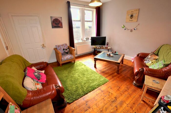 2 Bedroom Flat To Rent In Bayswater Road, Jesmond, NE2