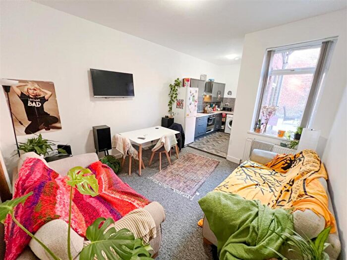 5 Bedroom House To Rent In Stalker Lees Road Ecclesall Road, Sheffield, S11