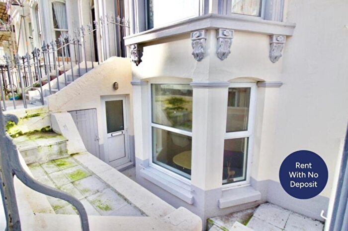 2 Bedroom Flat To Rent In Athelstan Road, Margate, Kent, CT9