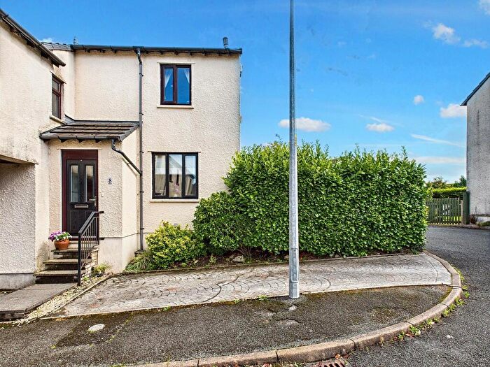 2 Bedroom Link Detached House For Sale In Alderwood, Kendal, LA9