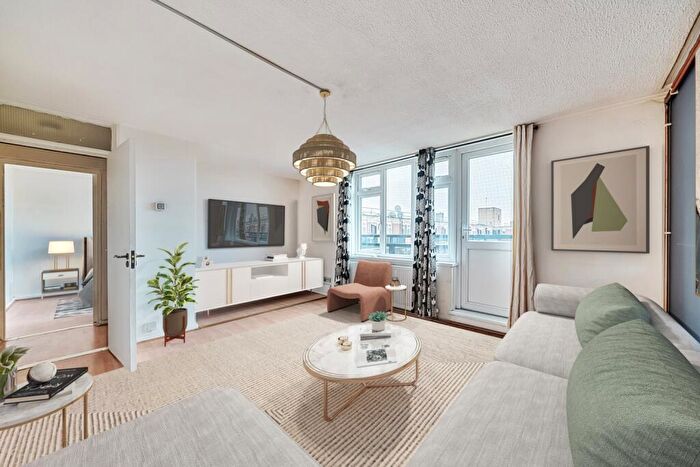 1 Bedroom Flat To Rent In New Place Square, London, SE16