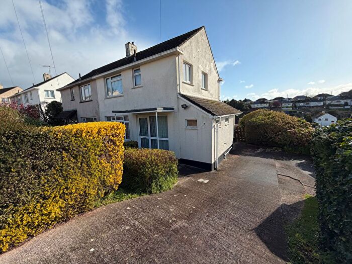 3 Bedroom Semi Detached House For Sale In Spencer Road, Paignton, TQ3