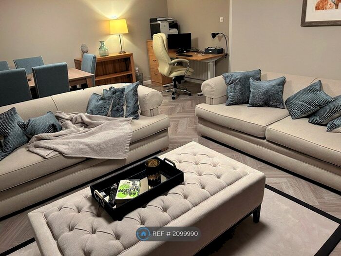 2 Bedroom Flat To Rent In Sunridge Shades, Lower Parkstone, Poole, BH14