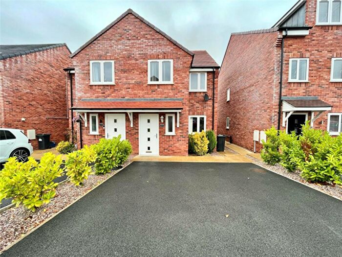 3 Bedroom Semi-Detached House To Rent In Fern Close, Connahs Quay, Deeside, Flintshire, CH5