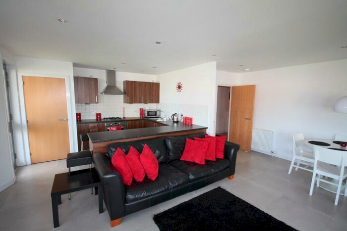 3 Bedroom Flat To Rent In Merkland Lane, Pittordrie, Aberdeen, AB24