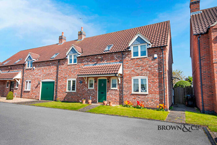 3 Bedroom Semi-Detached House For Sale In Milestone Court, Great North Road, Barnby Moor, Retford, DN22
