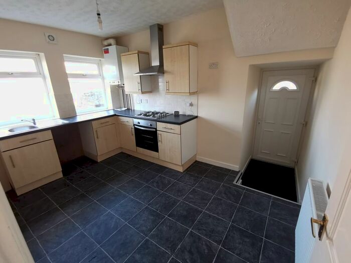 2 Bedroom Flat To Rent In Mulberry Street, Gateshead, NE10