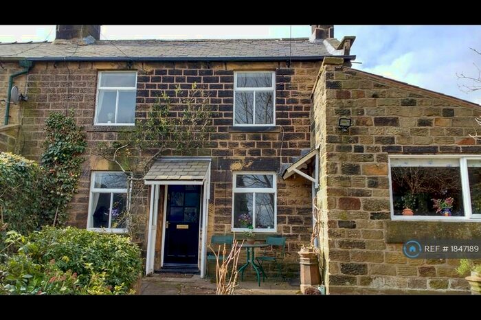 2 Bedroom Semi-Detached House To Rent In Cupola Lane, Sheffield, S35