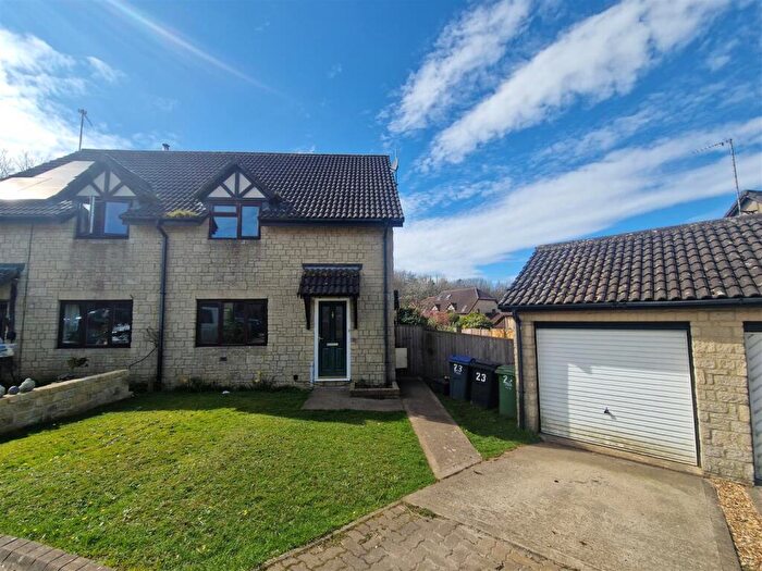 3 Bedroom Semi-Detached House For Sale In Farleigh Rise, Monkton Farleigh, Bradford-On-Avon, BA15