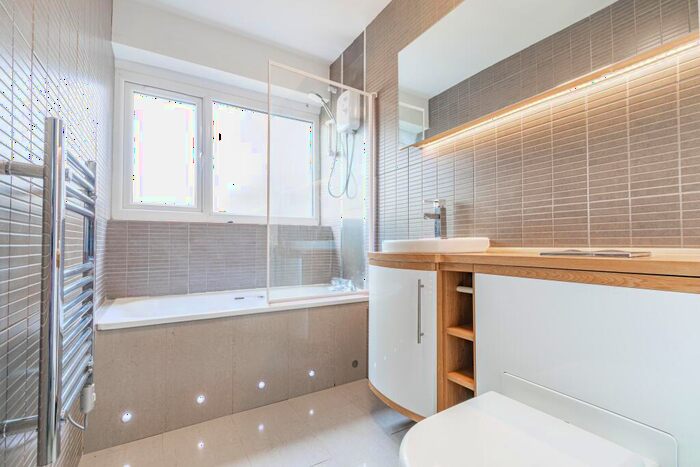 2 Bedroom Apartment To Rent In Pershore Road, Birmingham, West Midlands, B5