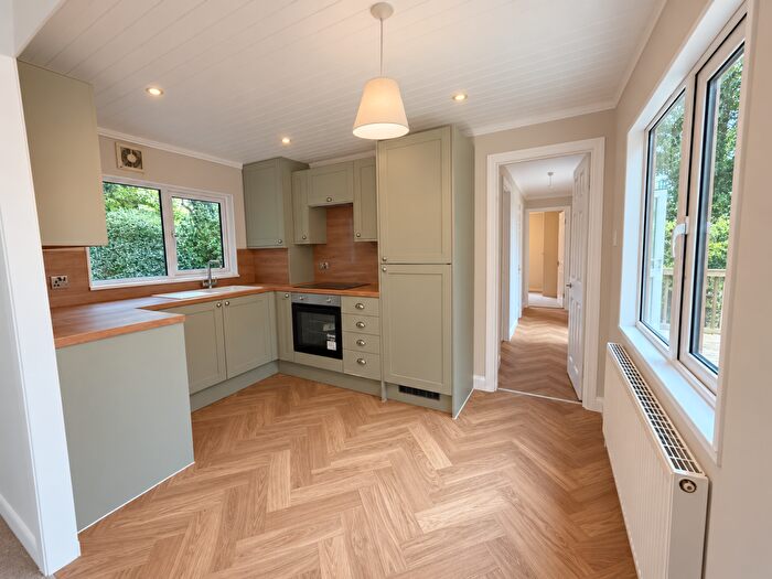 2 Bedroom Caravan For Sale In Bedale, Bedale, DL8