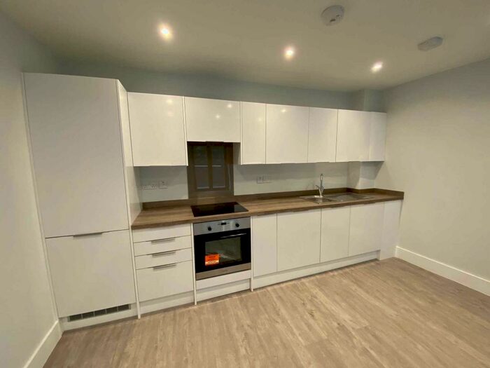 1 Bedroom Flat To Rent In Trinity Court, HA5