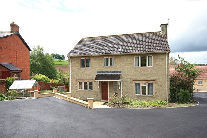 4 Bedroom Detached House To Rent In Love Lane, Ilminster, Somerset, TA19
