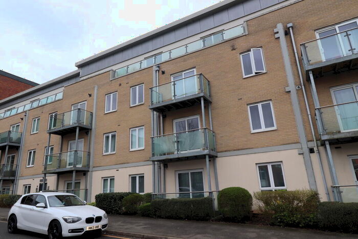 2 Bedroom Apartment To Rent In Brentwood Station, CM14