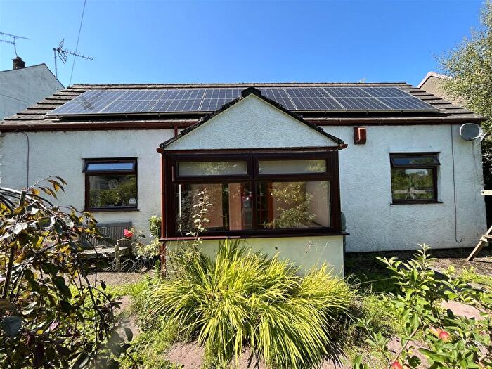 2 Bedroom Detached Bungalow For Sale In Arwelfa, Gesail Y Mynydd, Froncysyllte, LL20
